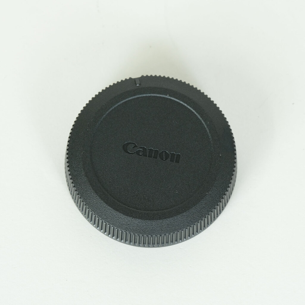 Canon RF50mm F1.8 STM Canon RF50mm F1.8 STM
