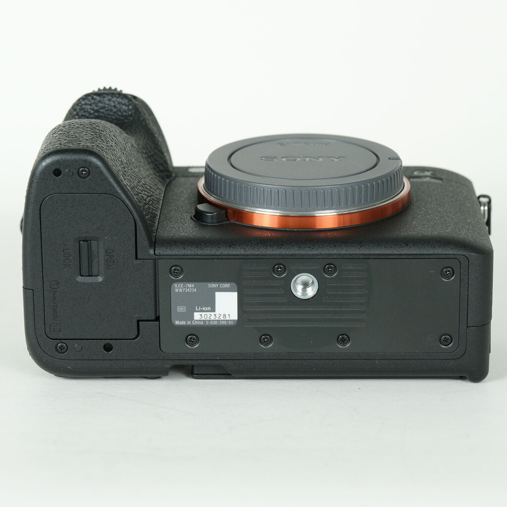 SONY α7 IV(ILCE-7M4) SONY α7 IV(ILCE-7M4)