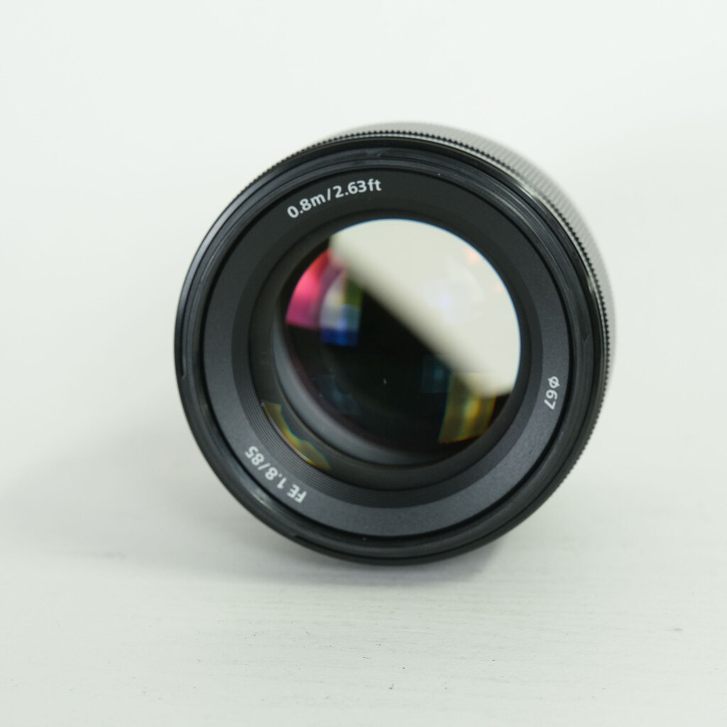 SONY FE 85mm F1.8 SEL85F18