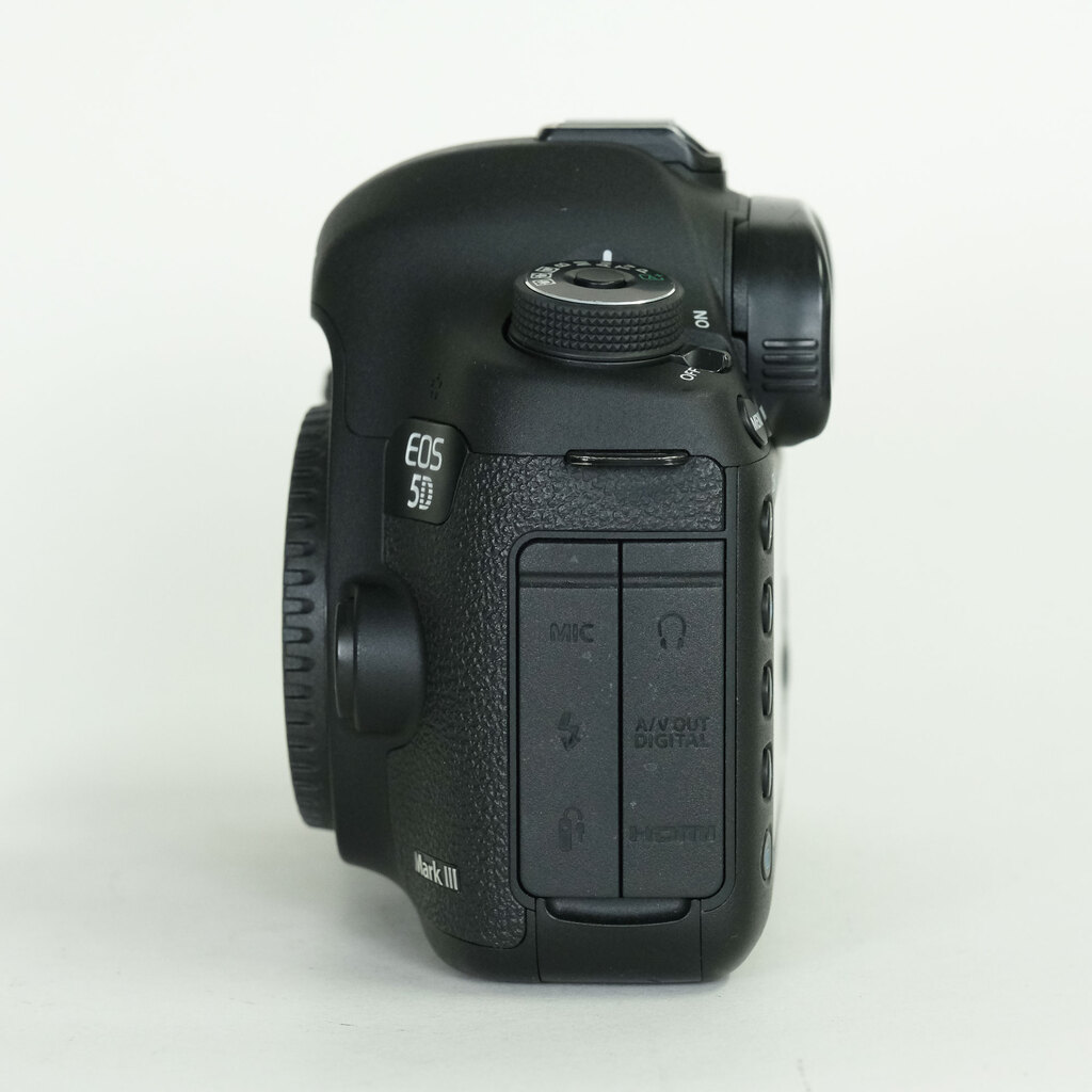 Canon EOS 5D Mark III