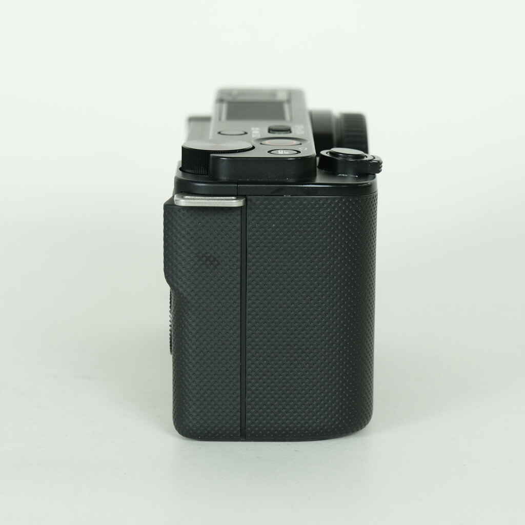 SONY VLOGCAM ZV-E10