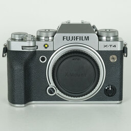 FUJIFILM X-T4 FUJIFILM X-T4