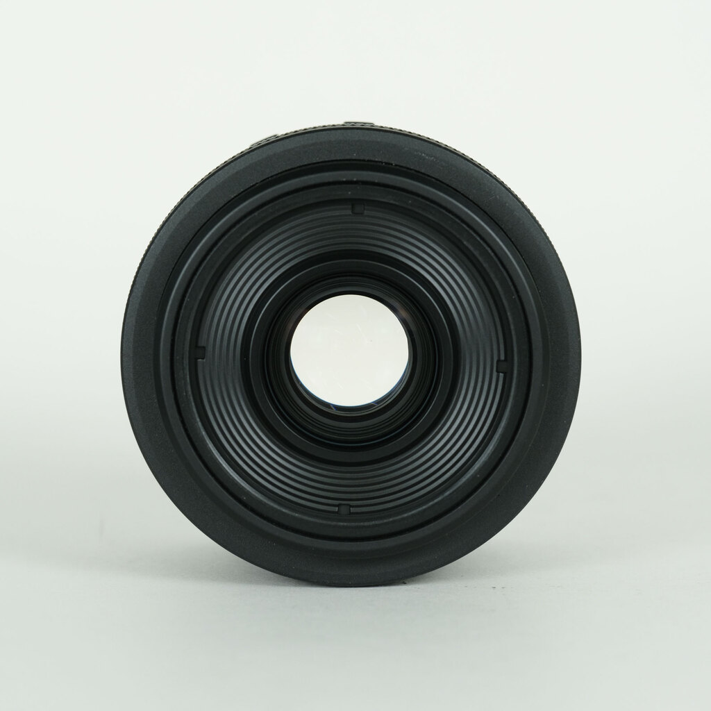 Canon RF35mm F1.8 MACRO IS STM