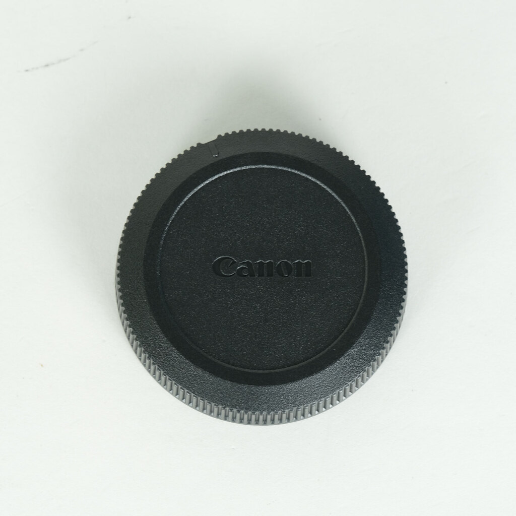 Canon RF50mm F1.8 STM Canon RF50mm F1.8 STM