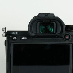 SONY α7 III（ILCE-7M3）