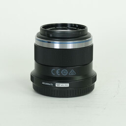 OLYMPUS M.ZUIKO DIGITAL 45mm F1.8 OLYMPUS M.ZUIKO DIGITAL 45mm F1.8