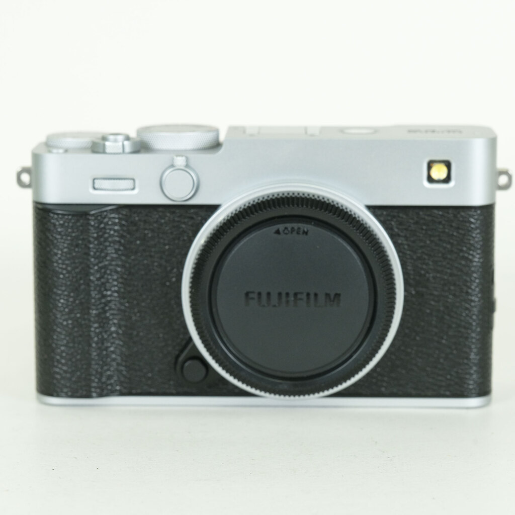 FUJIFILM X-E5
