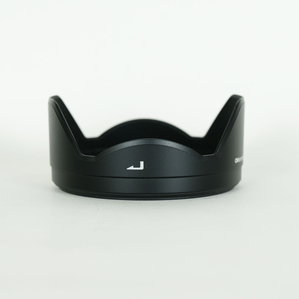 OLYMPUS M.ZUIKO DIGITAL ED 12-40mm F2.8 PRO II OLYMPUS M.ZUIKO DIGITAL ED 12-40mm F2.8 PRO II