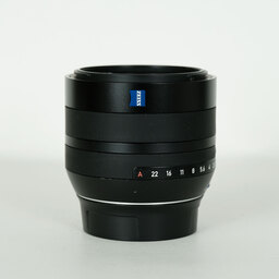 Carl Zeiss Touit 1.8/32 [フジフイルムX用]