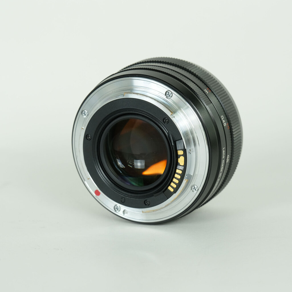 Carl Zeiss Planar T* 50mm F1.4 ZE [キヤノンEF用]の出品 | ONE SCENE