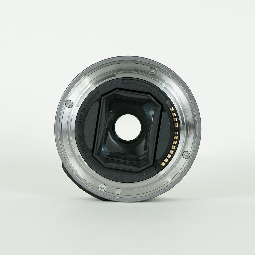 Canon RF28mm F2.8 STM