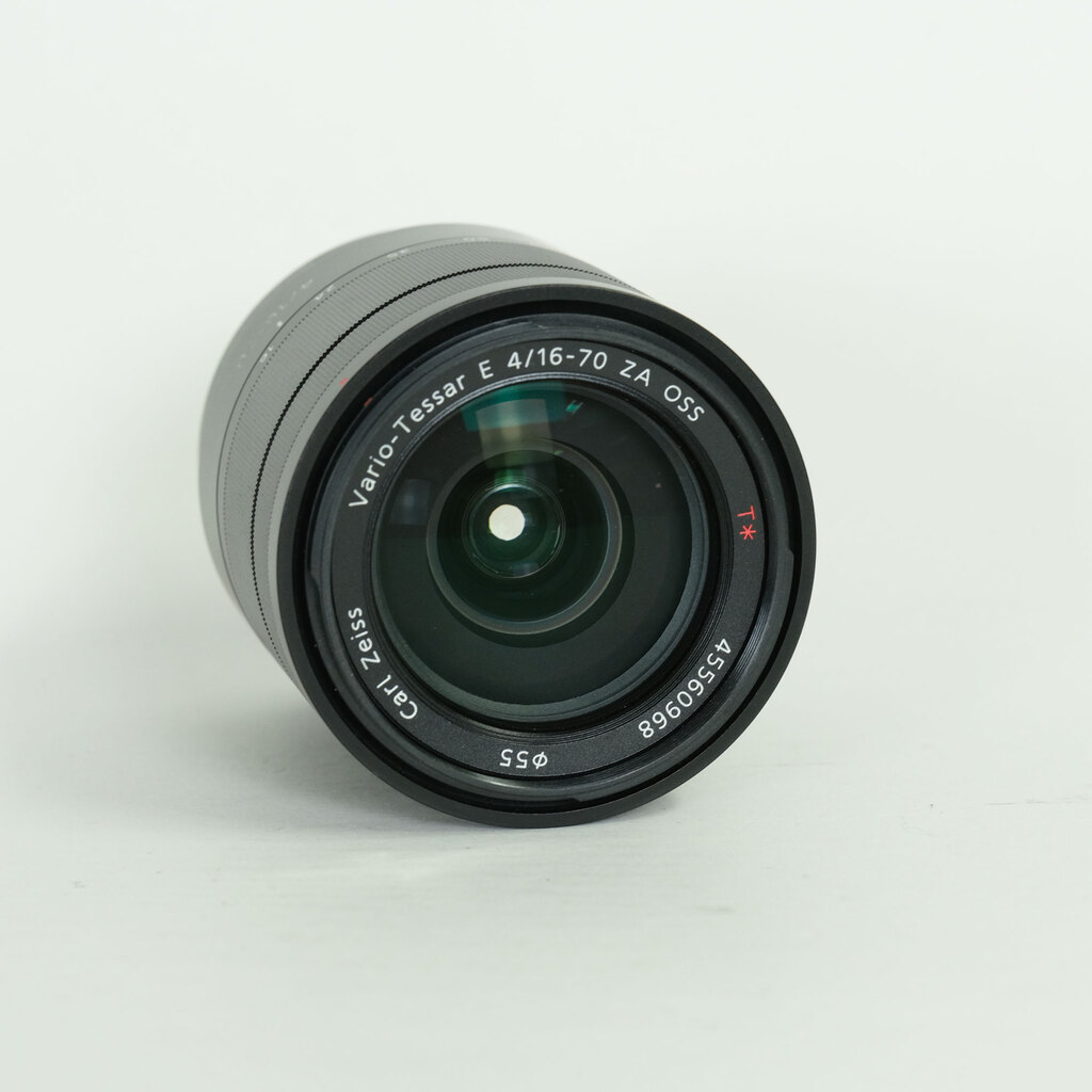 SONY Vario-Tessar T＊ E 16-70mm F4 ZA OSS SEL1670Z