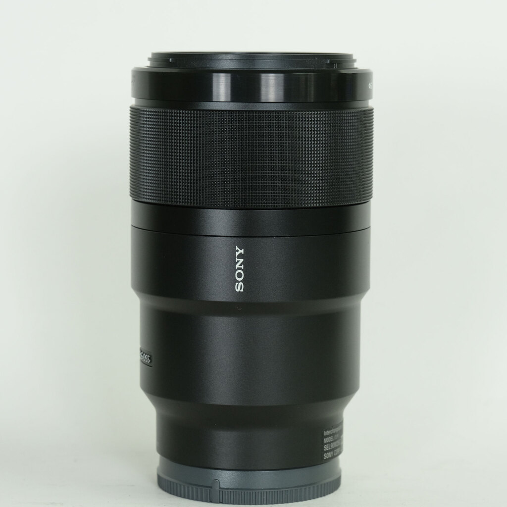 SONY FE 90mm F2.8 Macro G OSS SEL90M28G
