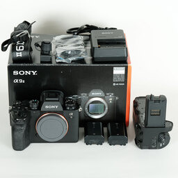 SONY α9 II（ILCE-9M2）