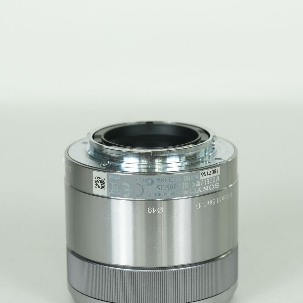 SONY E 30mm F3.5 Macro SEL30M35の出品 | ONE SCENE（ワンシーン）