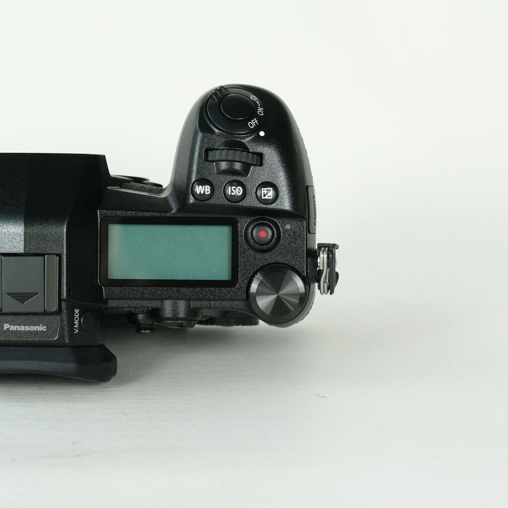 Panasonic LUMIX DC-G9 PROの出品 | ONE SCENE（ワンシーン）