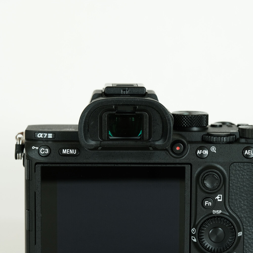 SONY α7 III（ILCE-7M3）