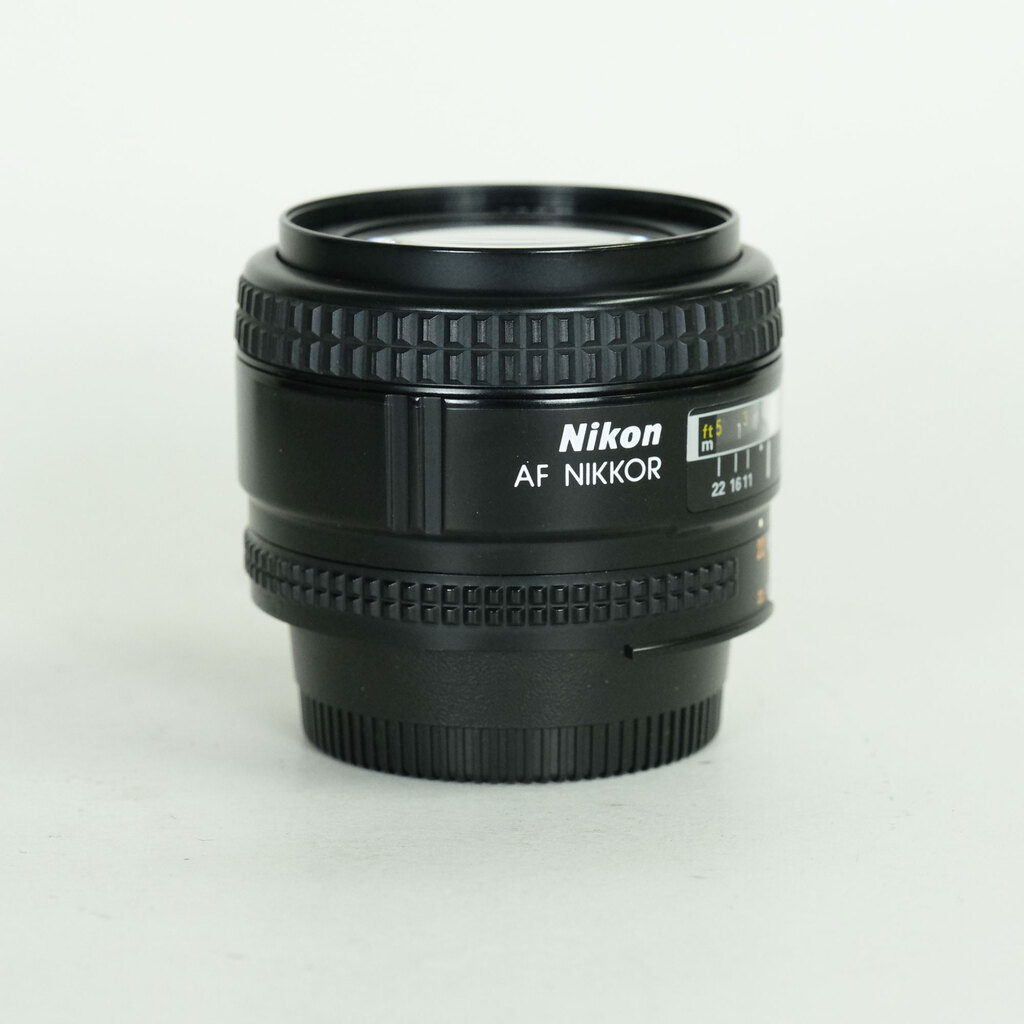 Nikon Ai AF Nikkor 28mm F2.8D