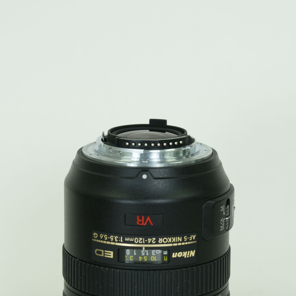 Nikon AF-S VR Zoom-Nikkor 24-120mm F3.5-5.6G IF-ED