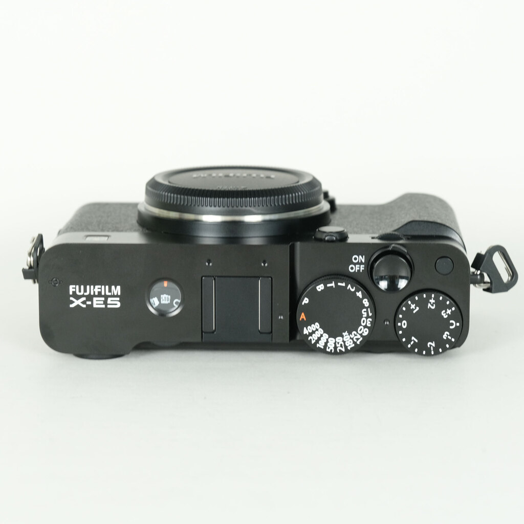 FUJIFILM X-E5の出品 | ONE SCENE（ワンシーン）