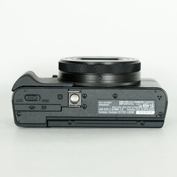 SONY Cyber-shot DSC-RX100M7