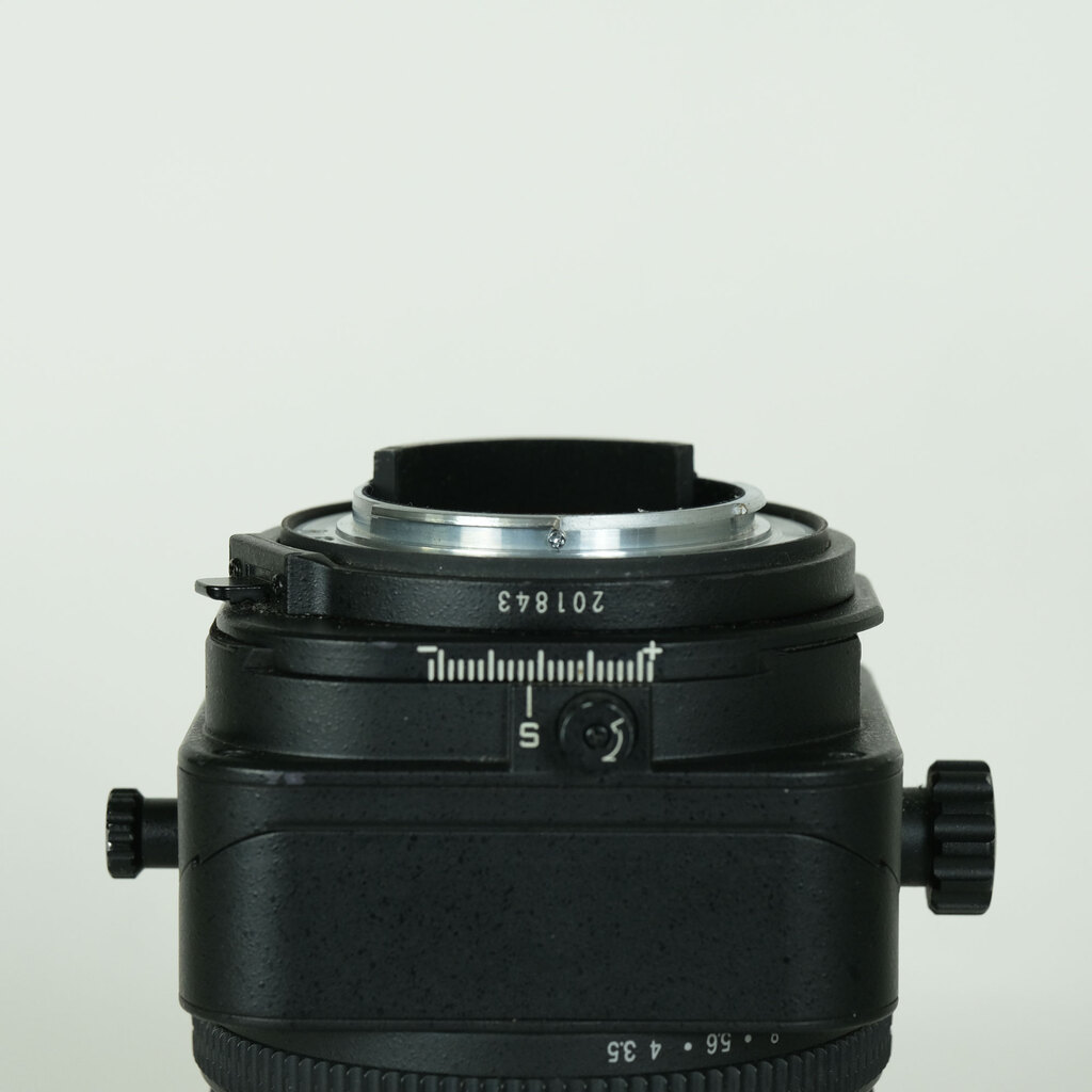 Nikon PC-E NIKKOR 24mm f/3.5D ED Nikon PC-E NIKKOR 24mm f/3.5D ED