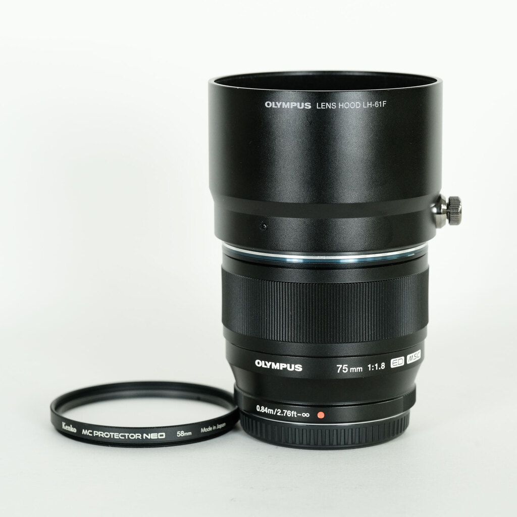 OLYMPUS M.ZUIKO DIGITAL ED 75mm F1.8