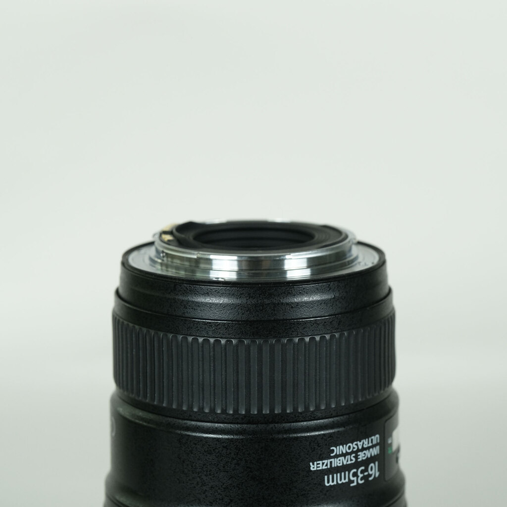 Canon EF16-35mm F4L IS USMの出品 | ONE SCENE（ワンシーン）