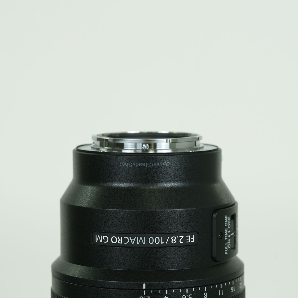 SONY FE 100mm F2.8 Macro GM OSS SEL100M28GM SONY FE 100mm F2.8 Macro GM OSS SEL100M28GM
