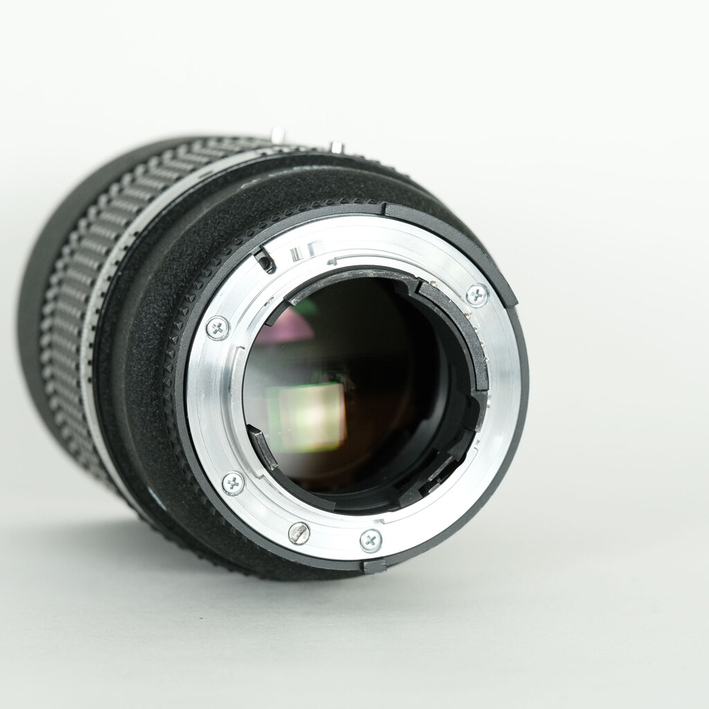 Nikon Ai AF DC-Nikkor 135mm F2D