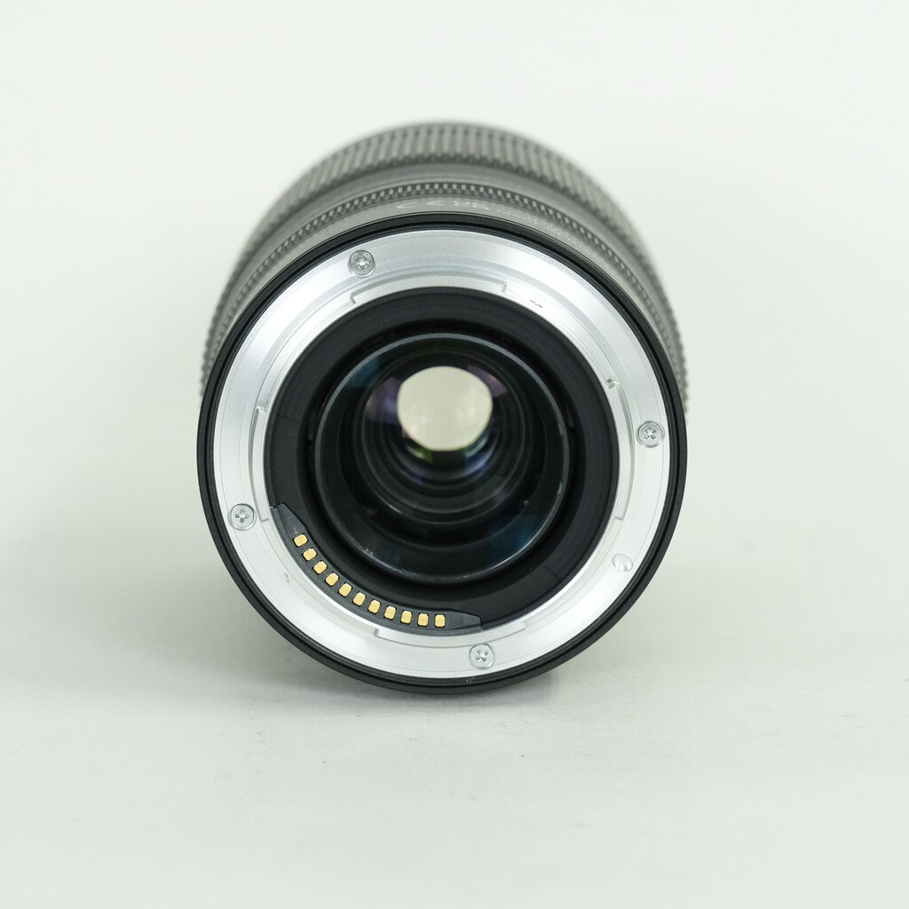 Nikon NIKKOR Z 24-200mm f/4-6.3 VR Nikon NIKKOR Z 24-200mm f/4-6.3 VR