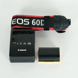 Canon EOS 60D ボディ