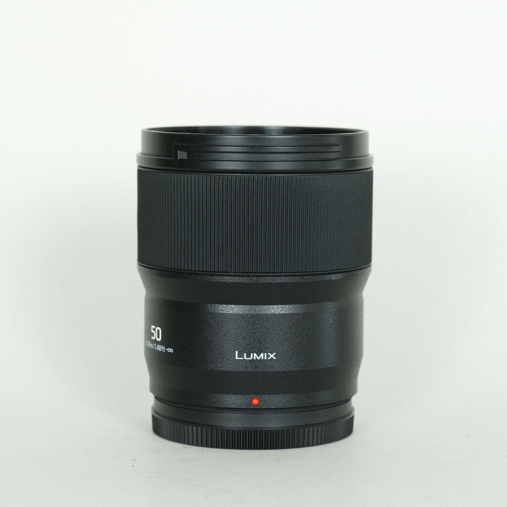 Panasonic LUMIX S 50mm F1.8 Panasonic LUMIX S 50mm F1.8