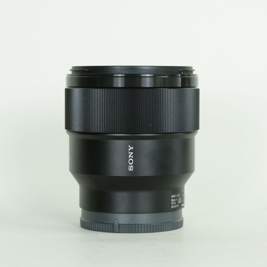 SONY FE 85mm F1.8 SEL85F18