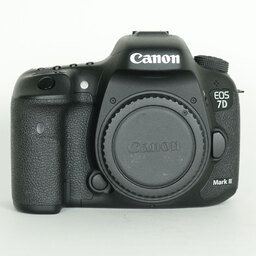Canon EOS 7D Mark II