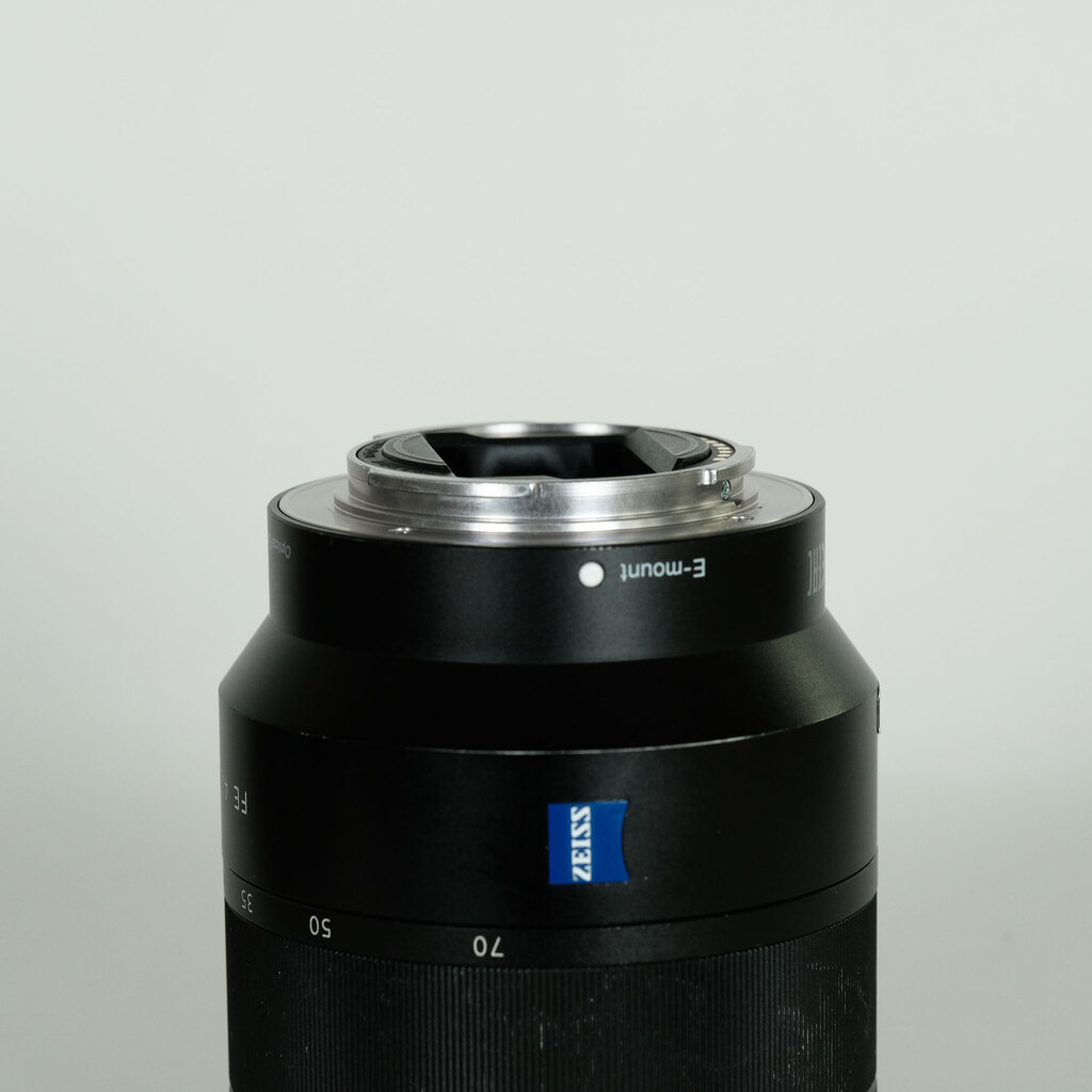 SONY Vario-Tessar T* FE 24-70mm F4 ZA OSS SEL2470Z SONY Vario-Tessar T* FE 24-70mm F4 ZA OSS SEL2470Z