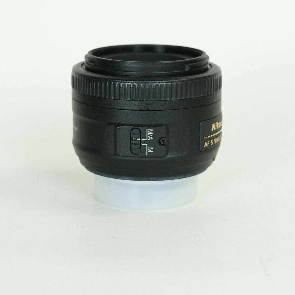 Nikon AF-S DX NIKKOR 35mm f/1.8G