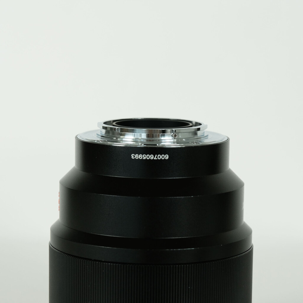 VILTROX AF 85mm F1.8 II (フジフイルムX用)の出品 | ONE SCENE（ワン
