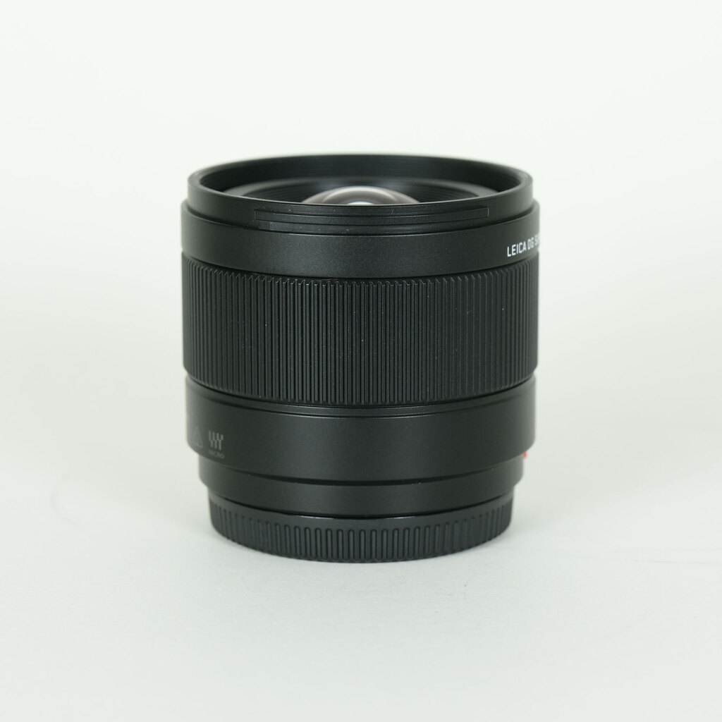 Panasonic LEICA DG SUMMILUX 9mm / F1.7 ASPH.