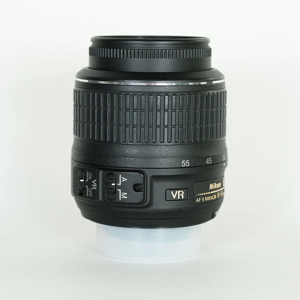 Nikon AF-S DX NIKKOR 18-55mm F3.5-5.6 G VR