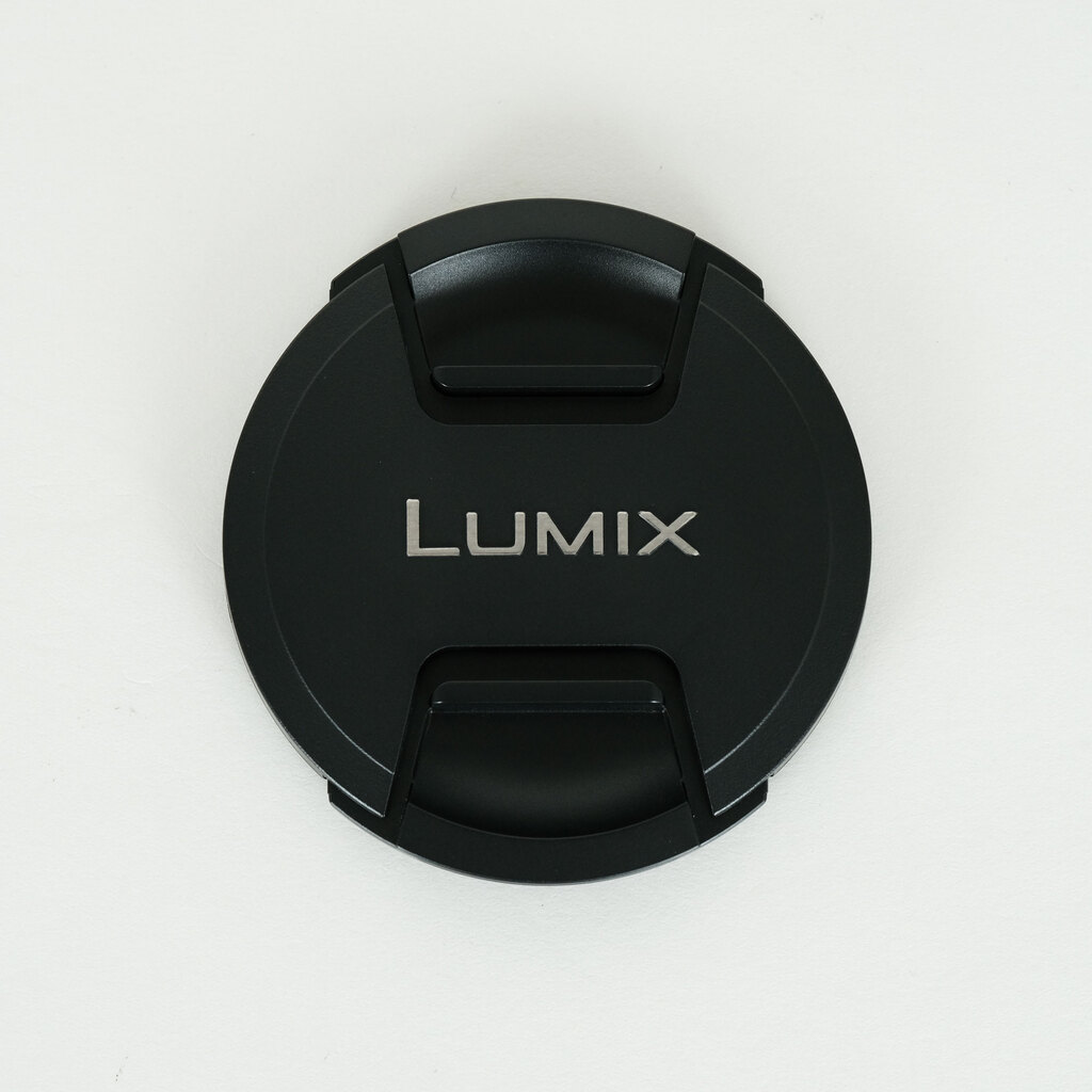 Panasonic LUMIX G VARIO 100-300mm / F4.0-5.6 / POWER O.I.S.