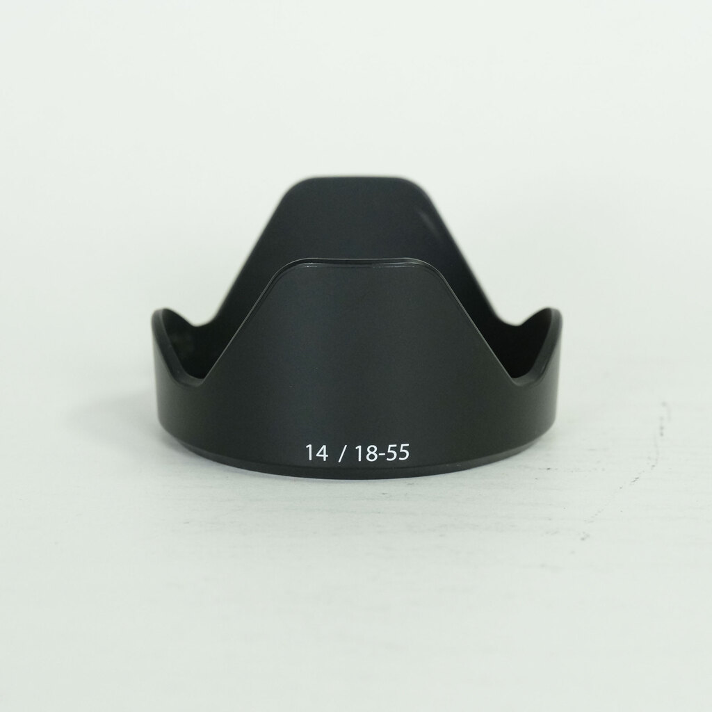 FUJIFILM XF18-55mmF2.8-4 R LM OIS FUJIFILM XF18-55mmF2.8-4 R LM OIS