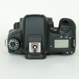 Canon EOS 8000D