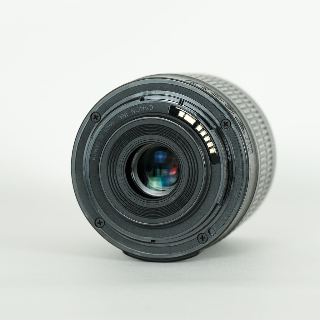 Canon EF-S18-55mm F3.5-5.6 IS STM