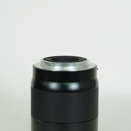 Carl Zeiss Touit 50mm F2.8 マクロ（ソニーE用）