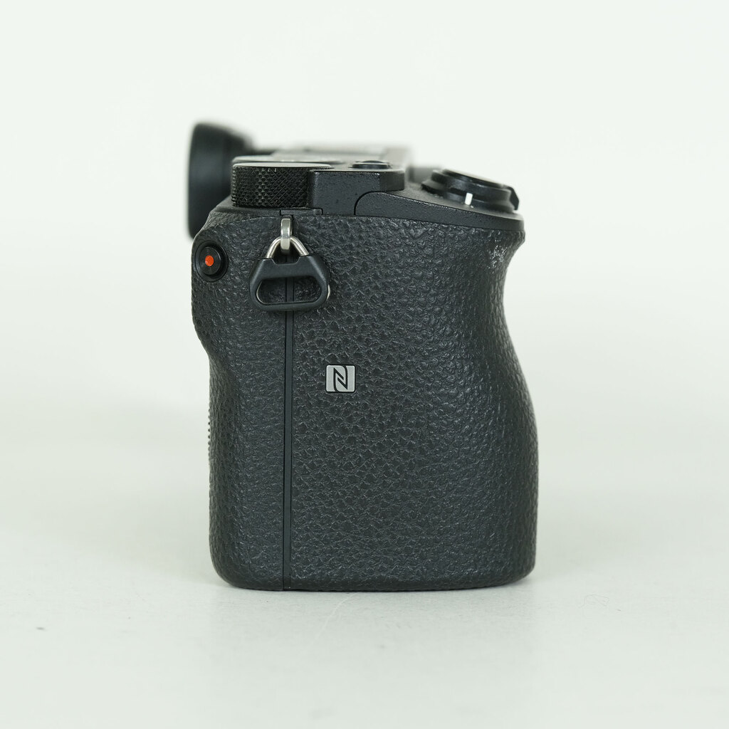 SONY α6500（ILCE-6500）