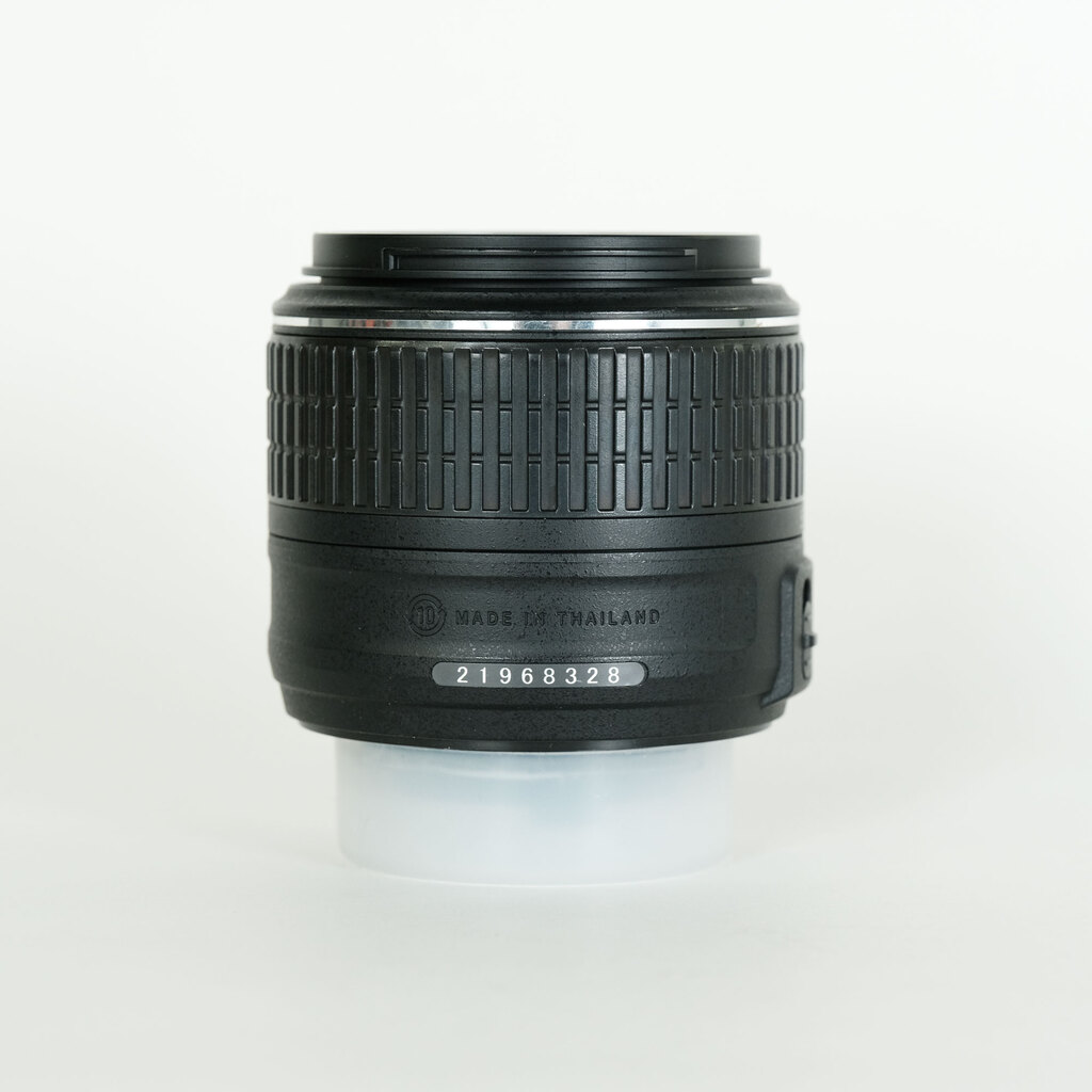 Nikon AF-S DX NIKKOR 18-55mm f3.5-5.6G VR II