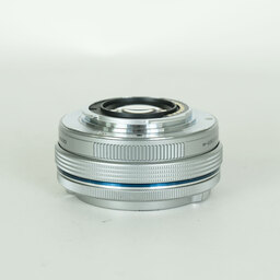 OLYMPUS M.ZUIKO DIGITAL ED 14-42mm F3.5-5.6 EZ シルバー