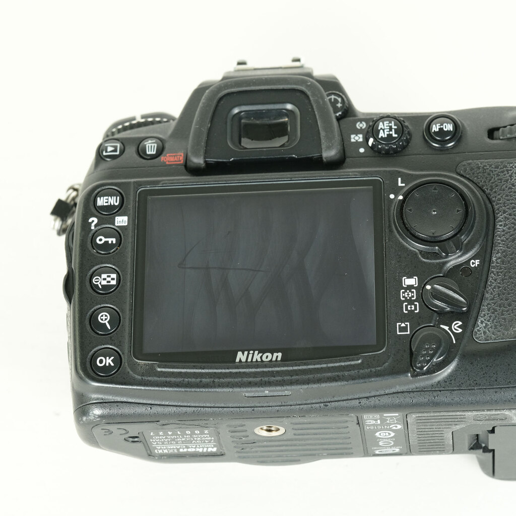 Nikon D300 ボディの出品 | ONE SCENE（ワンシーン）
