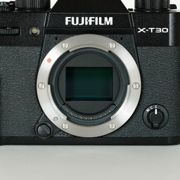 FUJIFILM X-T30